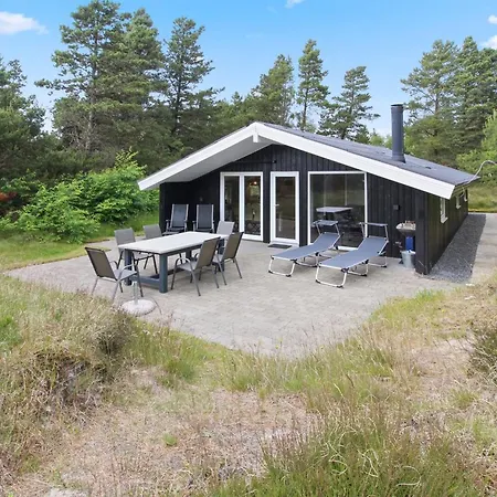 Cajsa - 1-5km From The Sea By Interhome